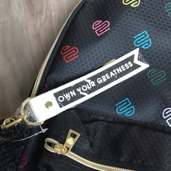 🌟HOST PICK🌟 JUSTICE sport girls backpack in black hearts - NEW with tags - Picture 6 of 12